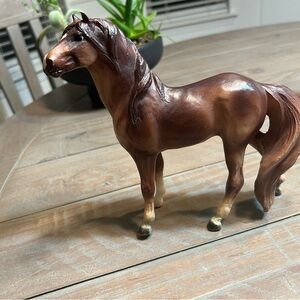 Breyer Classic Liver Chestnut Mustang